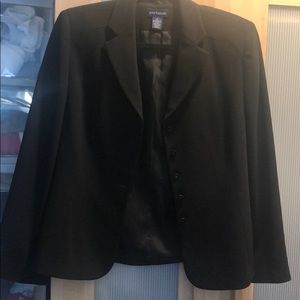 Ann Taylor black blazer